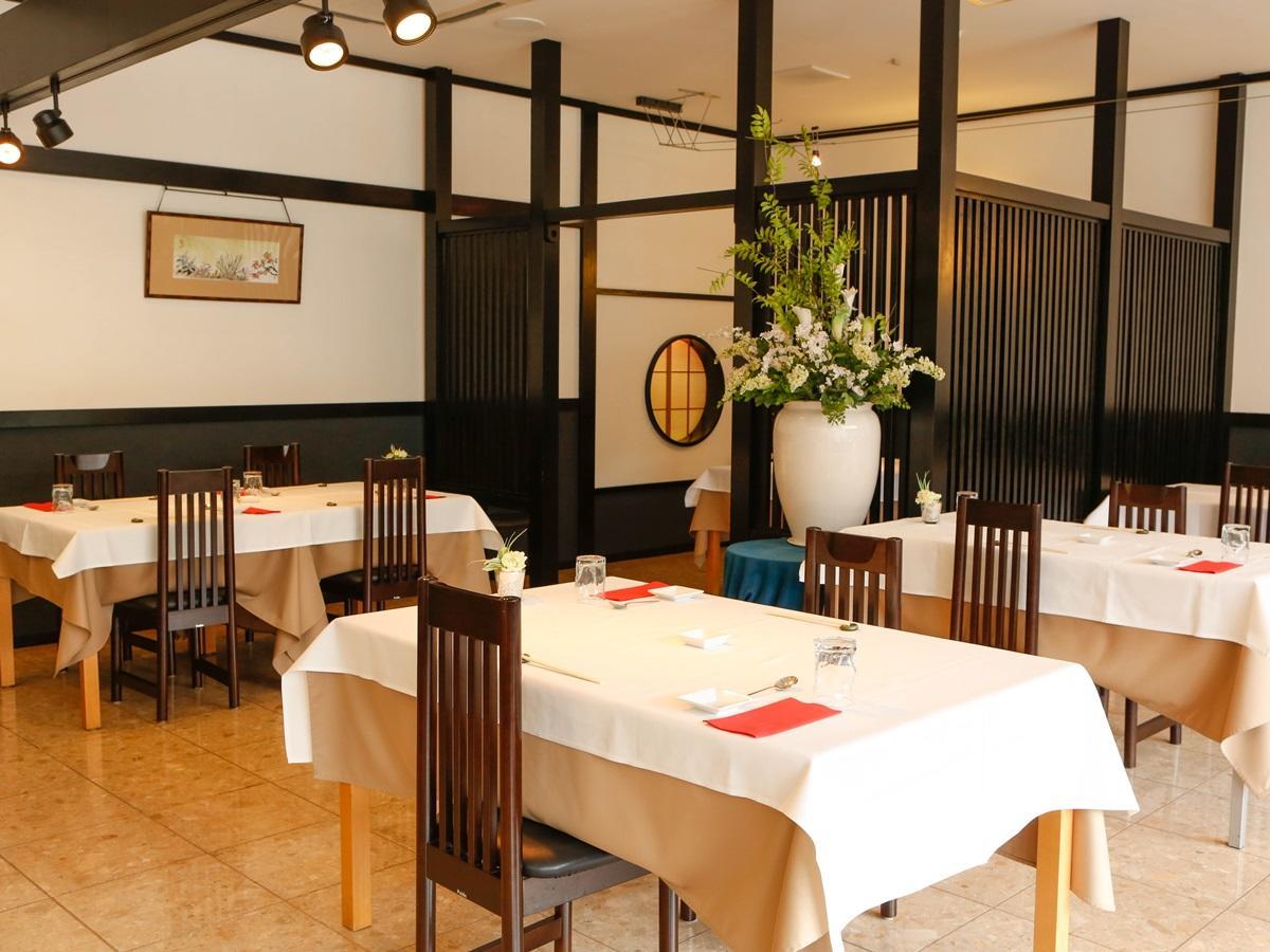 源泉掛け流しの宿albergo湯楽 Yugawara Esterno foto